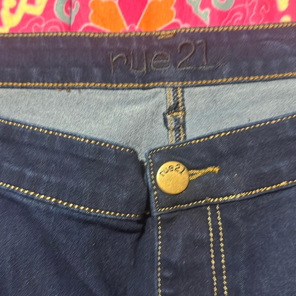 Women’s plus size rue 21 skinny jeans